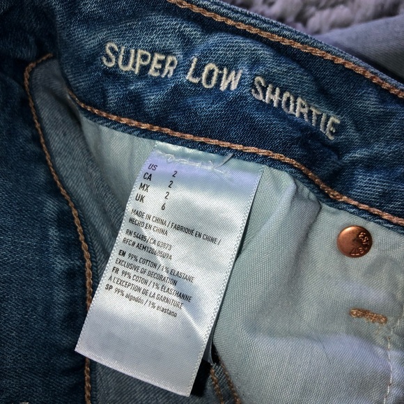American Eagle Super Low Rise Shortie Size 2 - Picture 5 of 6